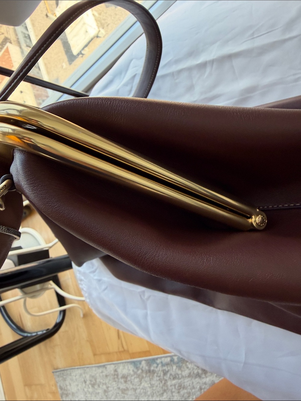 Coach Large Kisslock Frame Bag - Picture 10 of 10